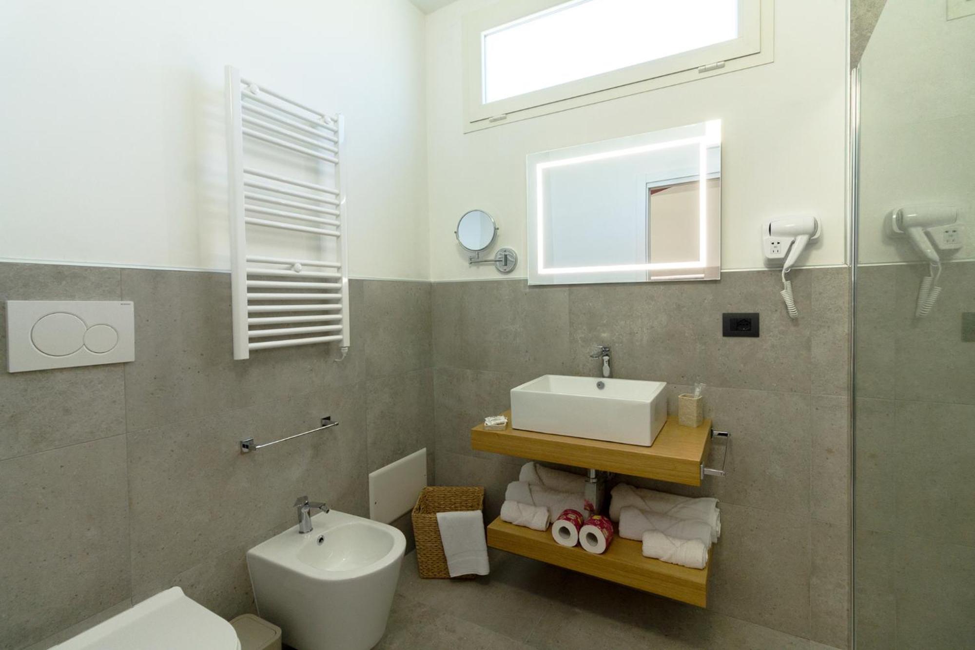 Sound Garden Charming Rooms Torre dell'Orso Extérieur photo