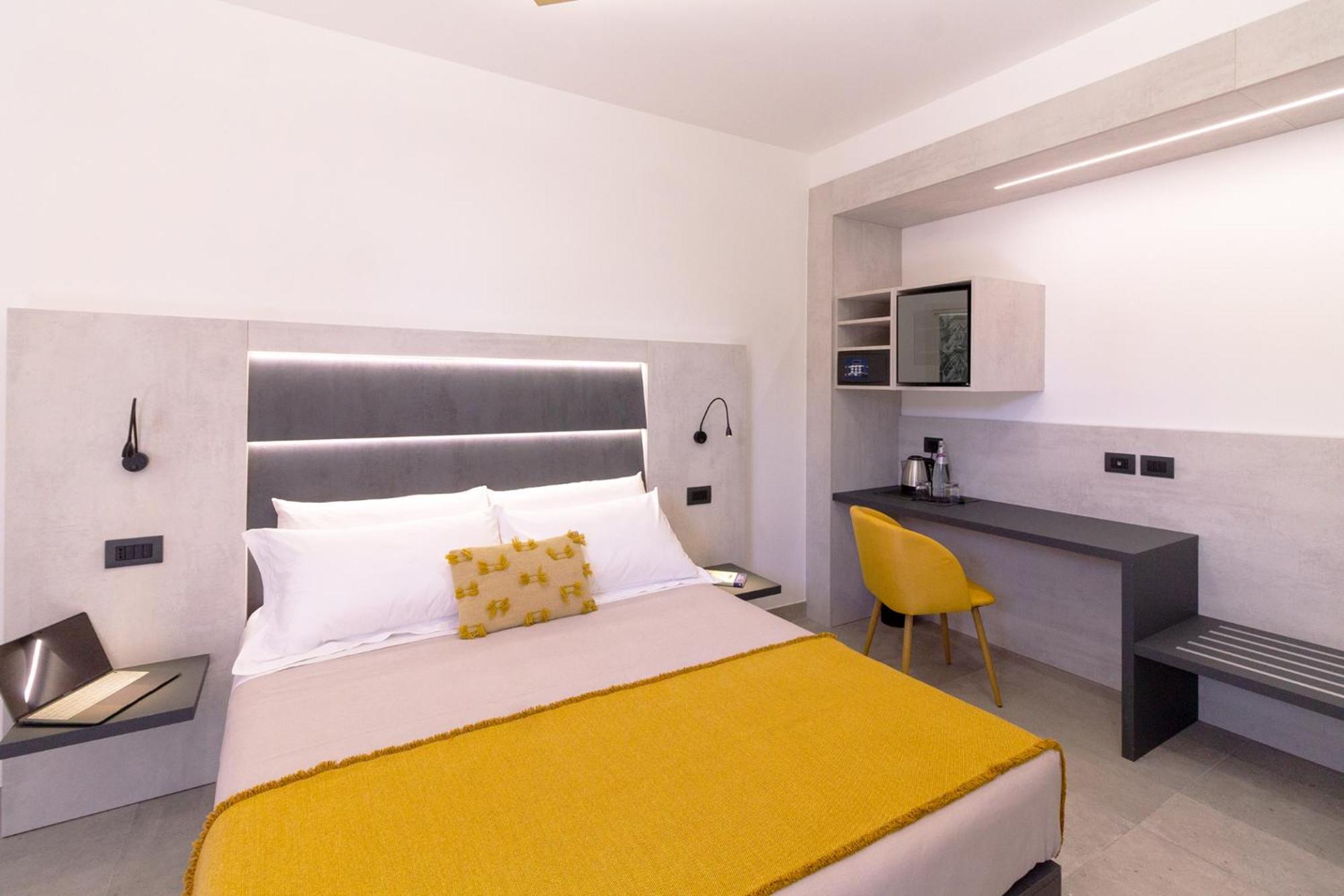 Sound Garden Charming Rooms Torre dell'Orso Extérieur photo